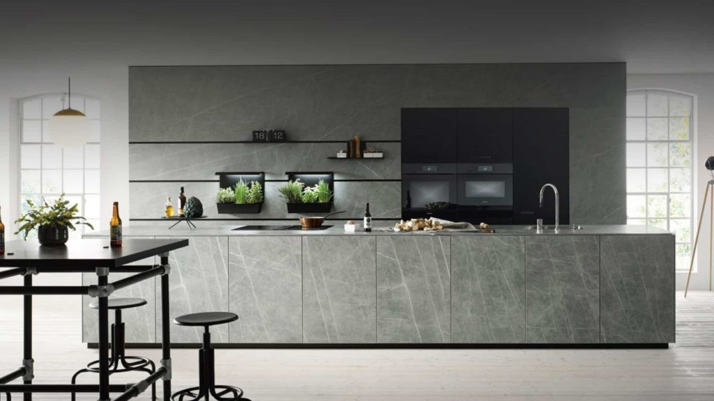طراحی آشپزخانه با سنگ